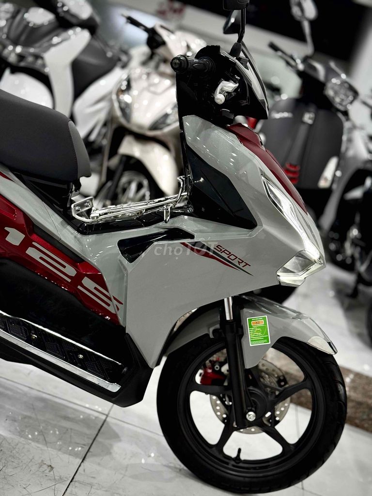 AirBlade125 4Val 2024 Odo2k Lướt chính chủ 🔥🔥🔥. Mua bán Xe máy tại Thị xã Phú Mỹ Bà Rịa - Vũng Tàu được đăng bởi Cửa Hàng Xe Máy Phú Mỹ hình 4