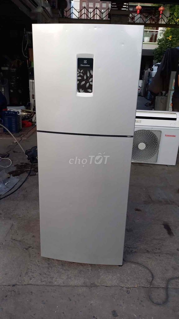 Tủ lạnh Electrolux 200l đẹp