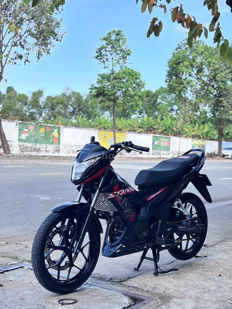 Honda Sonic 150 Đen đỏ. Mua bán Xe máy tại Thị xã Bến Cát Bình Dương được đăng bởi xe máy trả góp tín nghĩa  hình 10