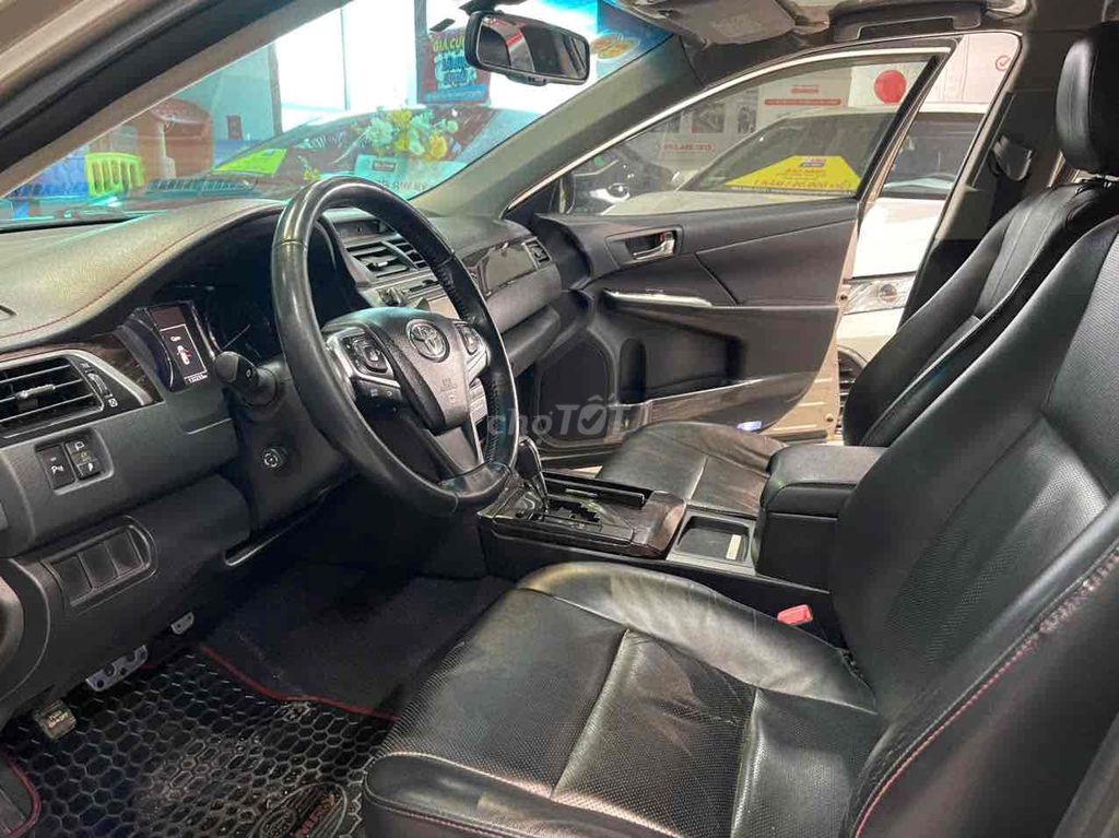 Toyota Camry 2.5Q 2016 odo 13v quá đẹp. Mua bán Ô tô tại Quận Nam Từ Liêm Hà Nội được đăng bởi Đại lý Toyota Mỹ Đình hình 4
