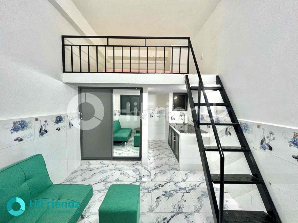 SIÊU DUPLEX TRỆT CÓ MÁY LẠNH GÁC CAO ĐỨNG ĐƯỢC NGAY NGÃ TƯ BỐN XA