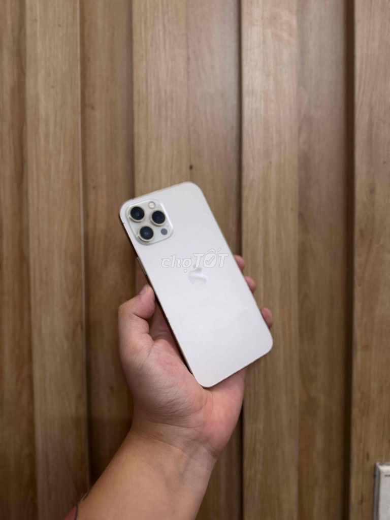 Apple iPhone 12 Pro Max 128GB Vàng Nguyên bản. Mua bán Điện thoại tại Quận Đống Đa Hà Nội được đăng bởi  HT Mobie Trả góp nợ xáu bao duyệt hình 1