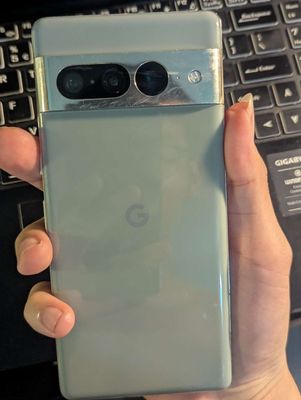 Google Pixel 7 Pro Xám. Mua bán Điện thoại tại Quận 12 Tp Hồ Chí Minh được đăng bởi minh Nguyễn 