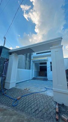 Nhà ngay trường C1. Phước Tân sổ riêng hỗ trợ vay sân ôto đg ô tô tl n