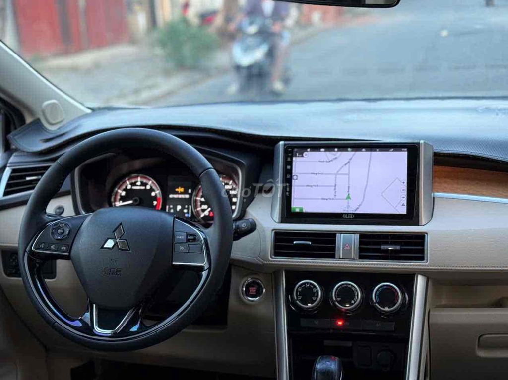 Mitsubishi Xpander 2019 1.5 AT Eco. Mua bán Ô tô tại Quận Liên Chiểu Đà Nẵng được đăng bởi toàn hình 5