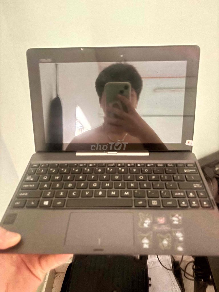 Máy tính bảng Asus T100TA Đen. Mua bán Máy tính bảng tại Quận Cẩm Lệ Đà Nẵng được đăng bởi Nguyễn Vương Huy hình 1