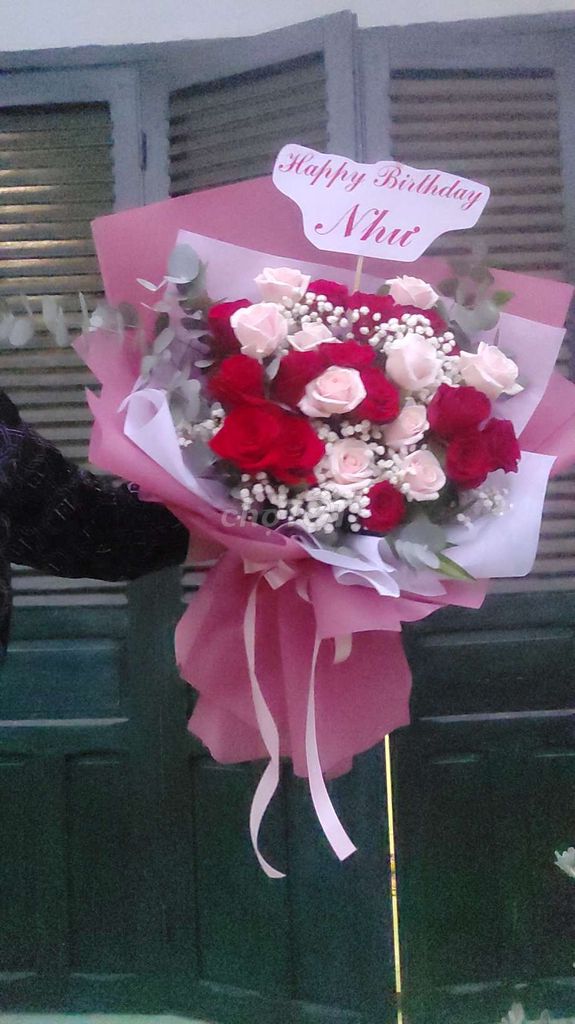 Bó hoa hồng mix tại GiaoLong. Dịch vụ tại Huyện Châu Thành Bến Tre được đăng bởi Út Nhàn Nguyễn hình 2