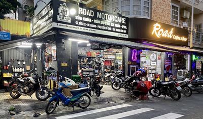ĐI LÀM NGAY-SỬA XE-TUYỂN THỢ PHỤ-HỌC VIỆC