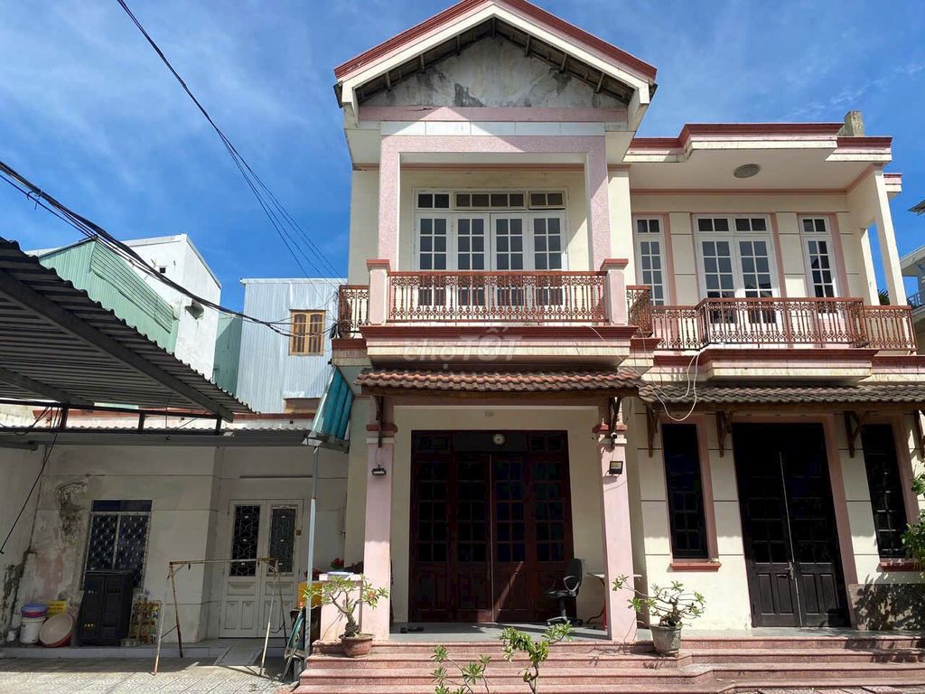 Cho thuê Villa đường Đống Đa phù hợp kinh doanh 500m2 chỉ 55tr/tháng 