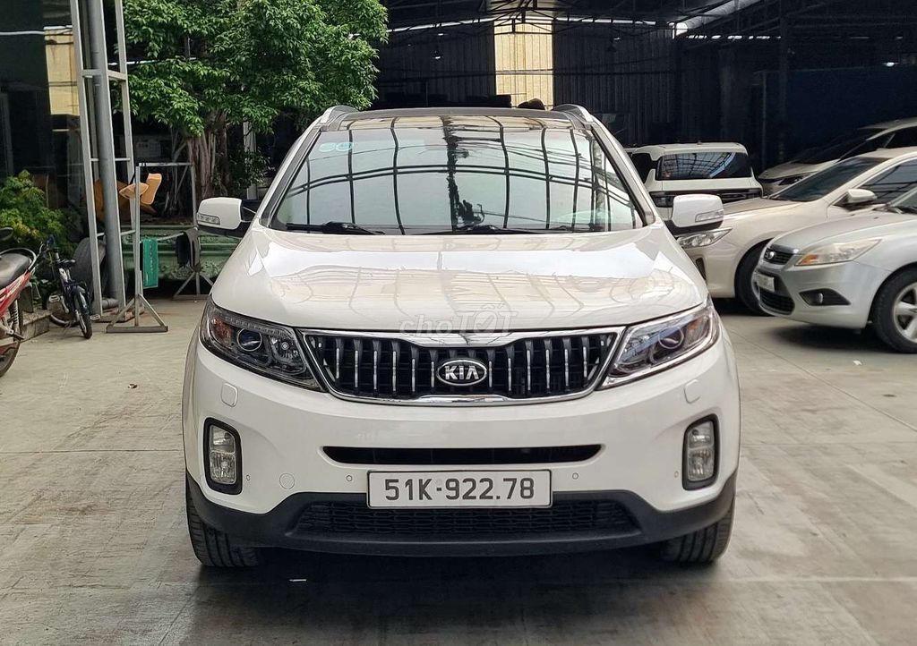 Kia Sorento Full dầu 2019, màu trắng, hỗ trợ góp.. Mua bán Ô tô tại Thành phố Thủ Đức Tp Hồ Chí Minh được đăng bởi Đức Hưng Siêu thị ô tô Thủ Đức hình 1