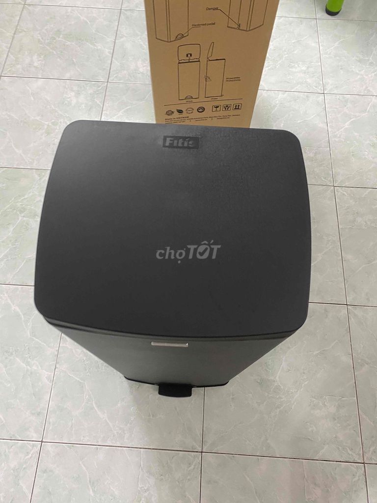 Thùng rác đạp Fitis đen 22L. Mua bán Nội thất, đồ gia dụng khác tại Quận Tân Bình Tp Hồ Chí Minh được đăng bởi Tường hình 1
