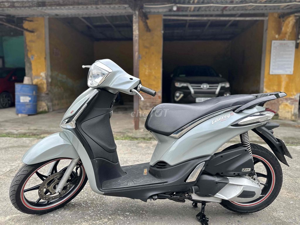 piaggio liberty iget phanh ABS chính chủ 2021. Mua bán Xe máy tại Thành phố Nam Định Nam Định được đăng bởi xe máy Trần Trung Bil 6291 hình 2