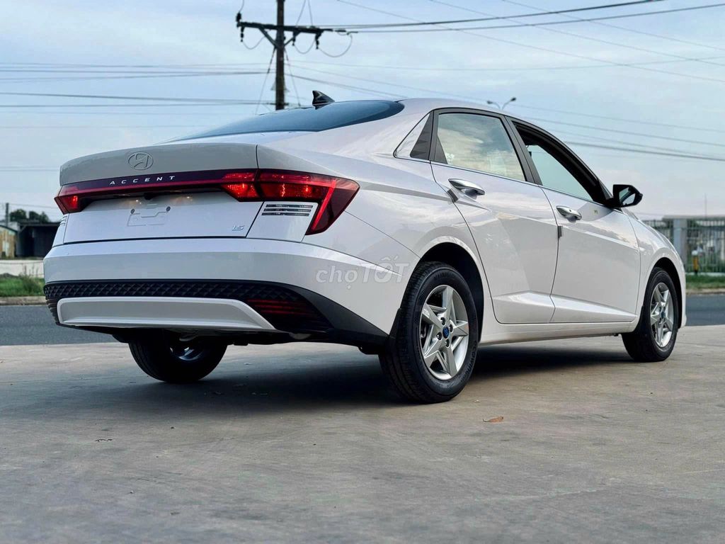 Hyundai Accent 2024 1.5 AT Đặc biệt - 1900 km