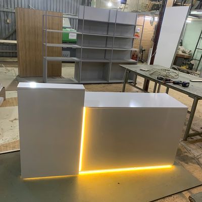 Bàn quầy lễ tân, quầy thu ngân, quầy tiếp tân 1m8. Mua bán Đồ chuyên dụng, Giống nuôi trồng tại Thành phố Thủ Đức Tp Hồ Chí Minh được đăng bởi Nội Thất Thanh Lý Giá Rẻ