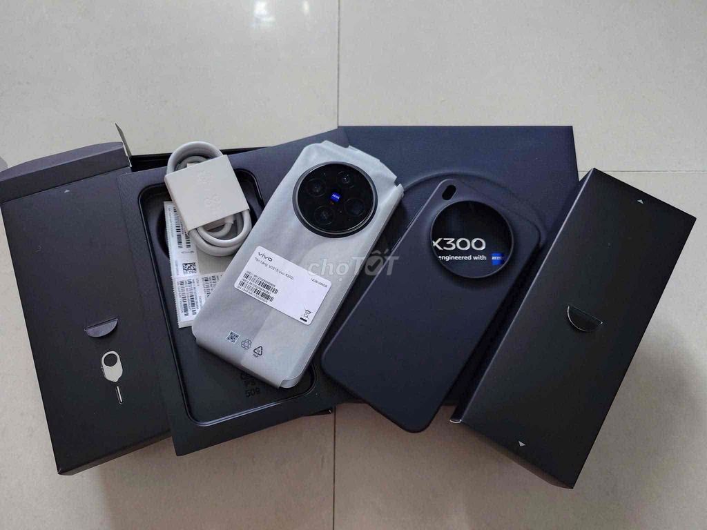 Vivo X300 Đen 12GB/256GB. Mua bán Điện thoại tại Quận Sơn Trà Đà Nẵng được đăng bởi thai tuyen hình 1