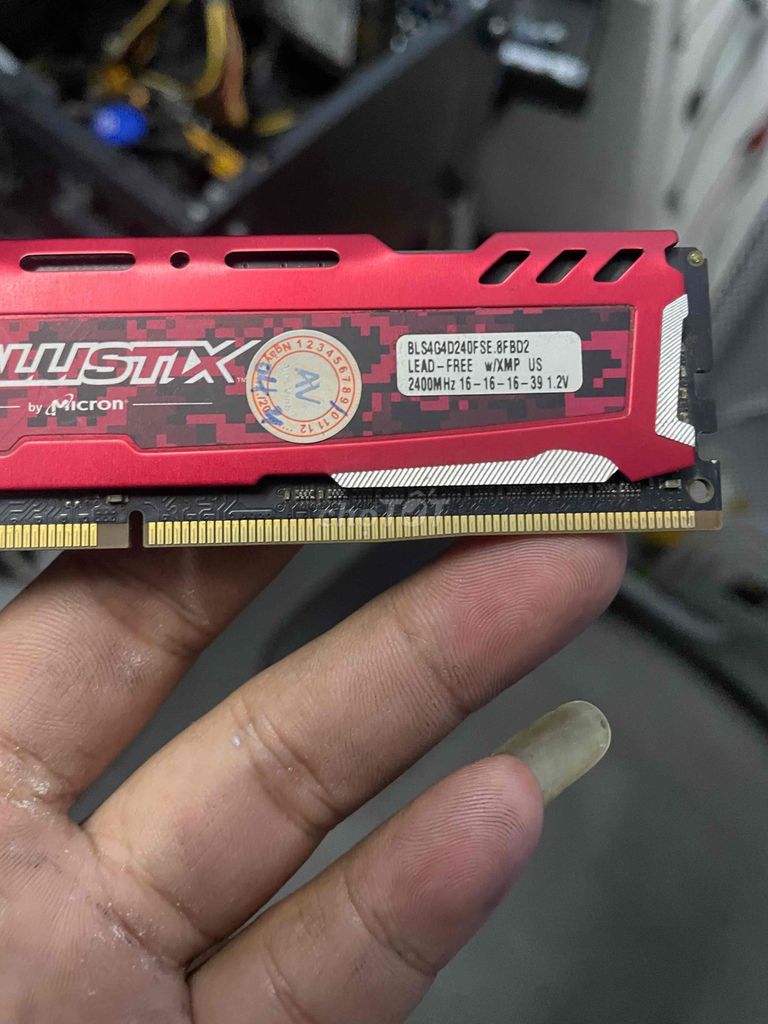 2 cây ram 4g ddr4 buss 2400