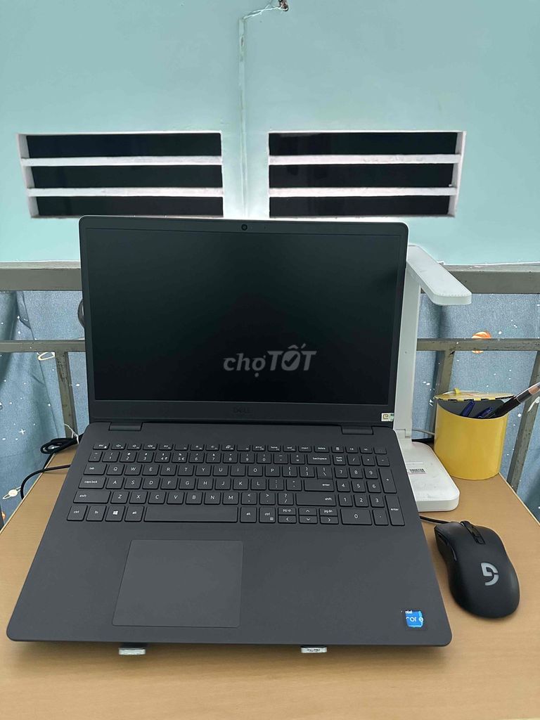 Dell Inspiron 15 3000 i5 15.6 inch 8GB/512GB SSD. Mua bán Laptop tại Thành phố Dĩ An Bình Dương được đăng bởi Kim cương hình 1
