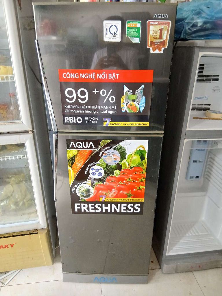 Tủ lạnh Aqua 200L Không đóng tuyết còn Mới. Mua bán Tủ lạnh tại Thành phố Thuận An Bình Dương được đăng bởi Huy Hoàng hình 1