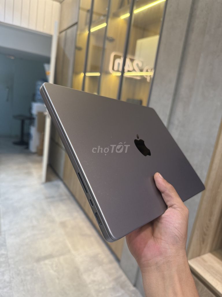 Macbook pro 14 inch M1 16/512 99%. Mua bán Laptop tại Quận 3 Tp Hồ Chí Minh được đăng bởi Nam hình 2