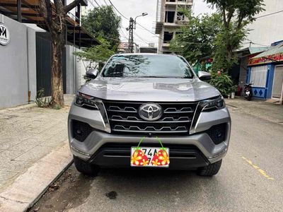 Toyota Fortuner 2.4G 4x2AT -2021 mấy dầu. Mua bán Ô tô tại Quận Ngũ Hành Sơn Đà Nẵng được đăng bởi Vinh
