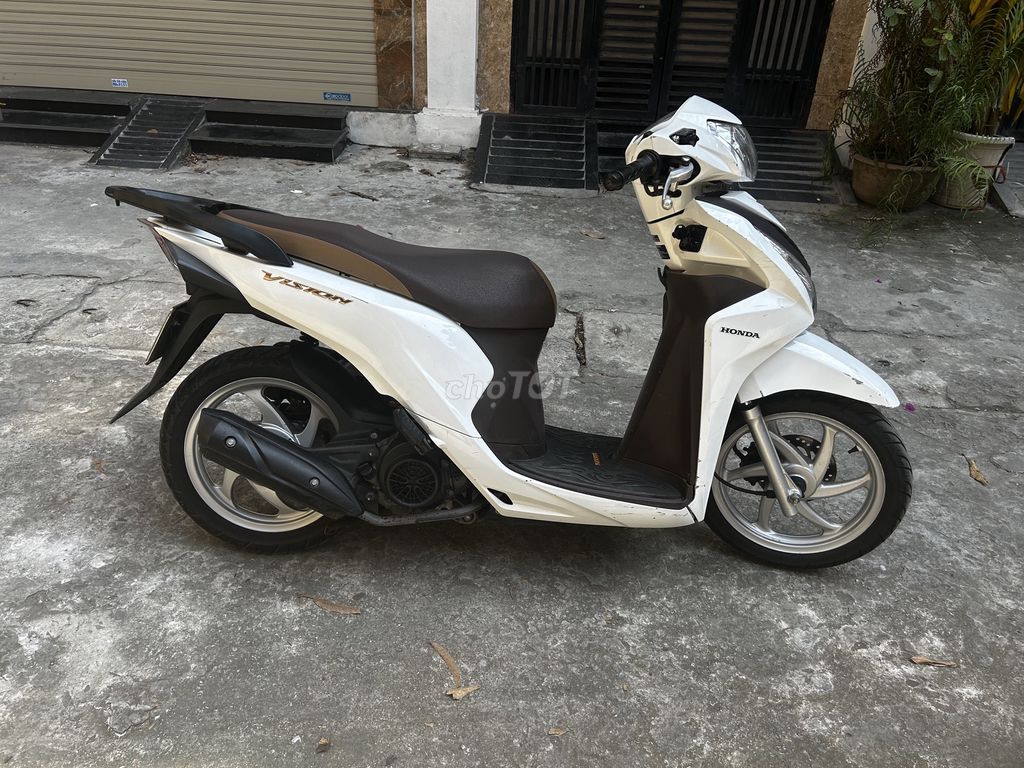 Honda Vision biển VIP sưu tầm. Mua bán Xe máy tại Quận Thanh Xuân Hà Nội được đăng bởi ALek hình 3