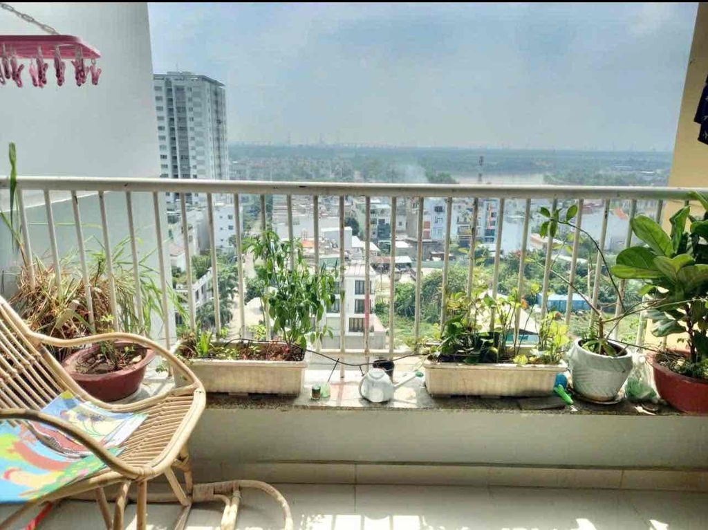 Rent · 3 bd · 124 м² · Quận 7, ул. Phạm Hữu Lầu