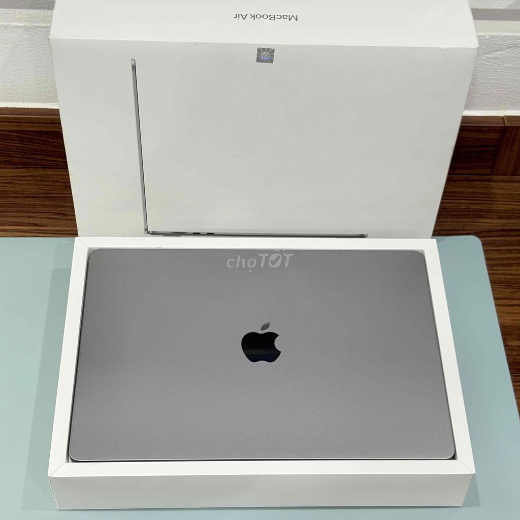 Macbook Air M3 15 inch 16GB/256GB Grey fullbox VN. Mua bán Laptop tại Quận Thanh Xuân Hà Nội được đăng bởi Nguyen Hung  hình 1