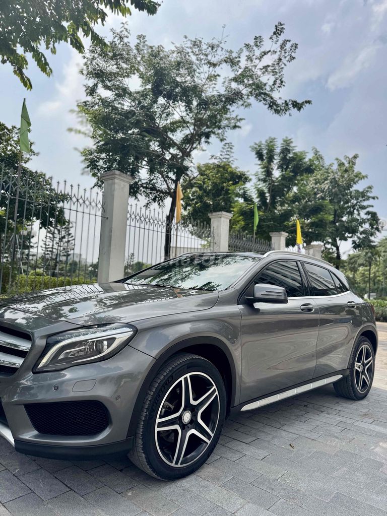 Mercedes GLA250 4Matic 2014-2015 AMG. Mua bán Ô tô tại Quận Thanh Xuân Hà Nội được đăng bởi Nguyễn Quang Đức hình 7