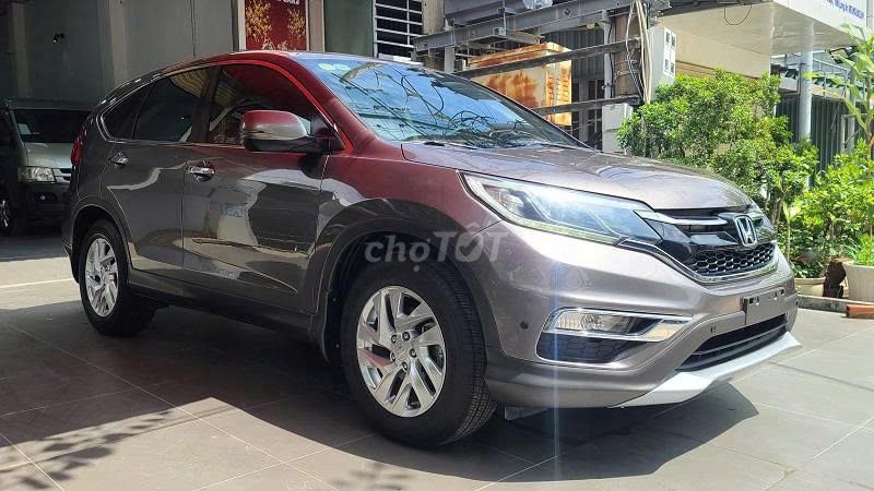 Honda CR-V 2.0L AT 2016, 5 мест, отличное состояние