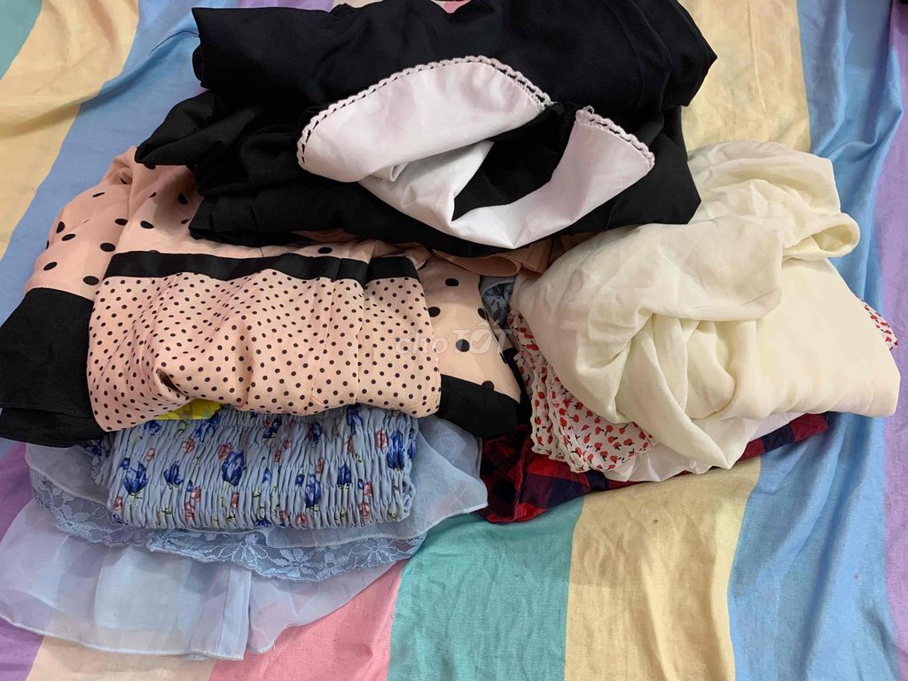 Váy nữ size S, XL đã sử dụng. Mua bán Quần áo tại Huyện Chương Mỹ Hà Nội được đăng bởi Nguyễn Đức Mạnh  hình 1