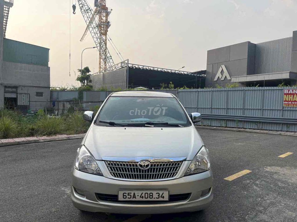 Toyota Innova 2006 G - 130000 km xe gia đình