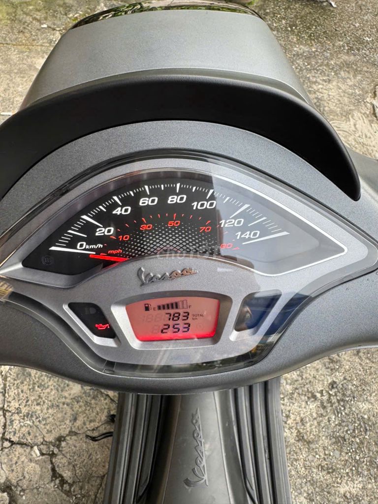 Cần bán xe Vespa Sprint 125 đăng ký 4/2025 Màu Xám. Mua bán Xe máy tại Quận Tân Bình Tp Hồ Chí Minh được đăng bởi Hoai Giang TRAN hình 4