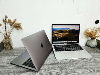 Cặp Macbook Pro 2019 touchbar 13inch. Mua bán Laptop tại Quận Đống Đa Hà Nội được đăng bởi Cửa hàng công nghệ Brostore