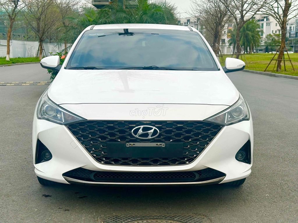 Hyundai Accent 2022 1.4 AT - 59000 km