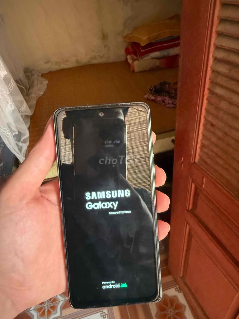 Samsung Galaxy Đen. Mua bán Điện thoại tại Huyện Hưng Hà Thái Bình được đăng bởi b ố hình 1