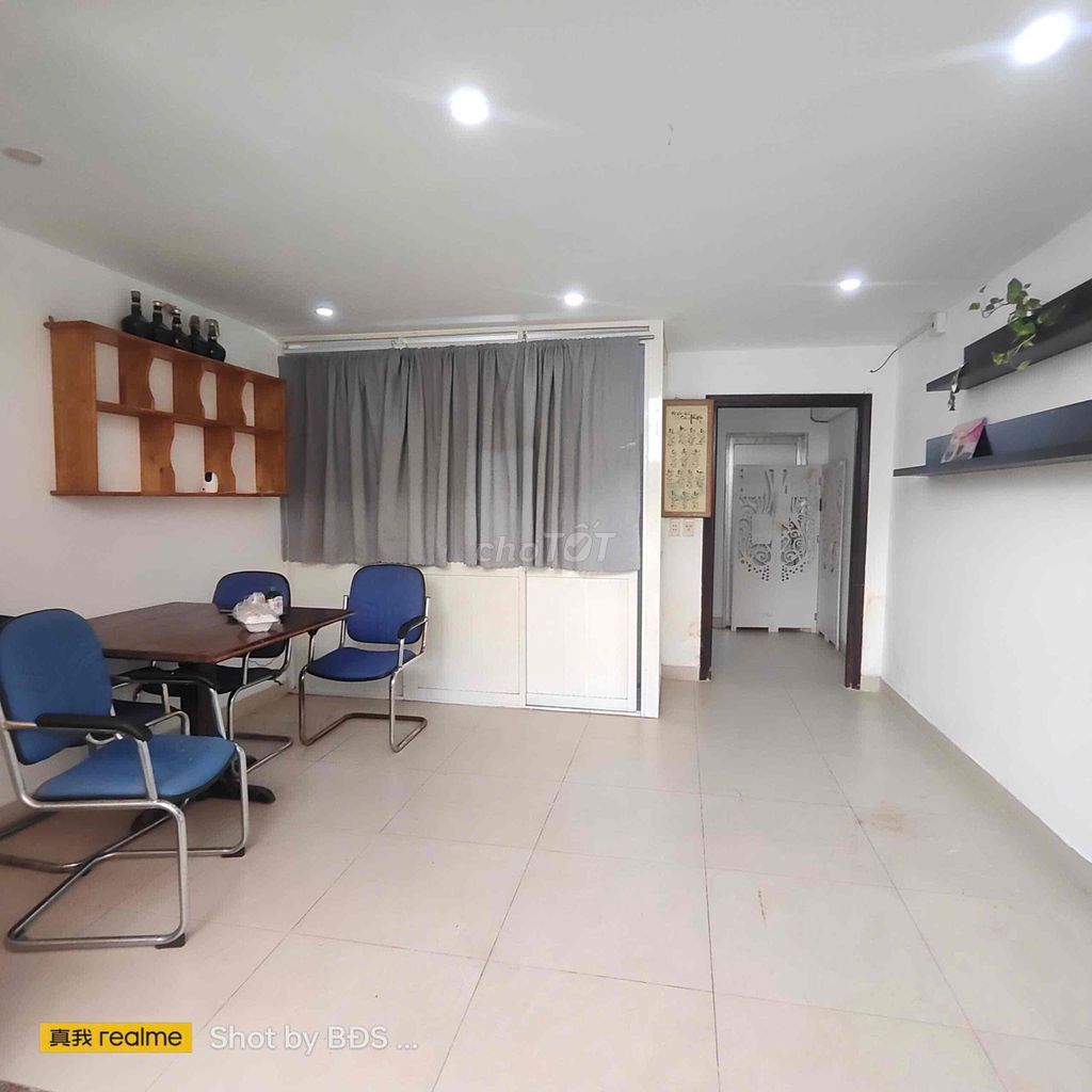 Rent · 3 bd · 102 м² · Thành phố Thủ Đức, ул. Đường Quốc lộ 13