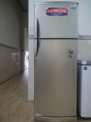 Tủ lạnh Hitachi 250l