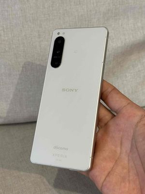 Sony Xperia 5 Mark 4 , 2 sim , màu trắng , đẹp 99%