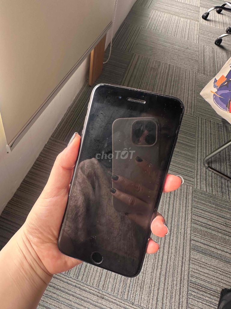 Apple iPhone 7 Plus 32GB Đen. Mua bán Điện thoại tại Quận Cầu Giấy Hà Nội được đăng bởi thảo nguyễn hình 1