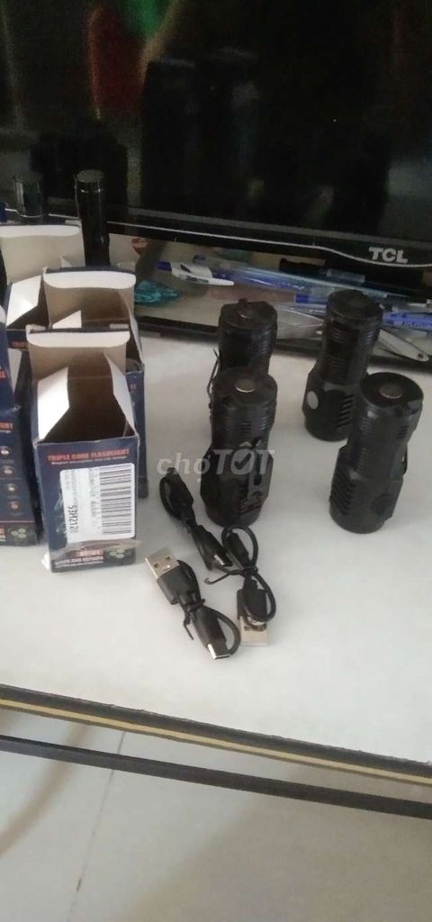 Đèn siêu sáng hợp kim mini nam châm 5 in1sạc typeC