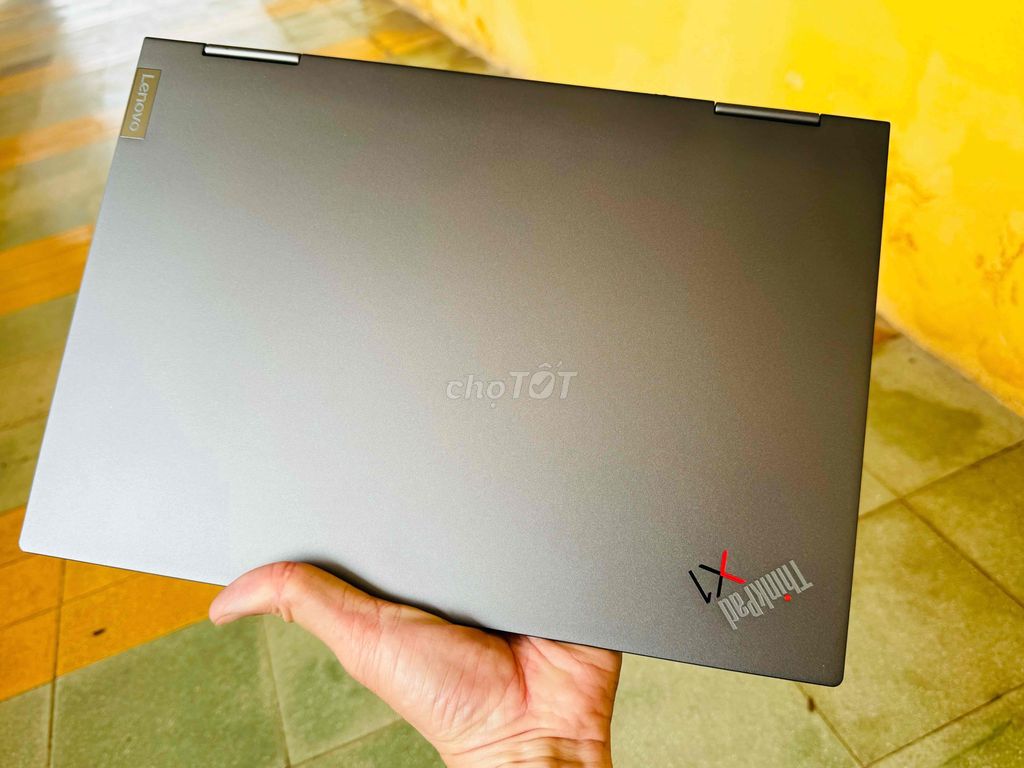 Laptop Lenovo Yoga i7, 16g, ssd 512,13.3" 4K Touch