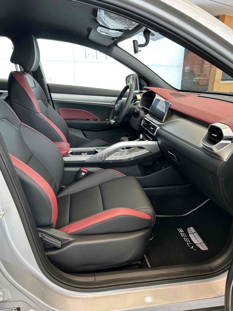 🔘 Geely Coolray 2025 đưa trước 110tr nhận xe. Mua bán Ô tô tại Thành phố Thuận An Bình Dương được đăng bởi Thành Phát Geely hình 6