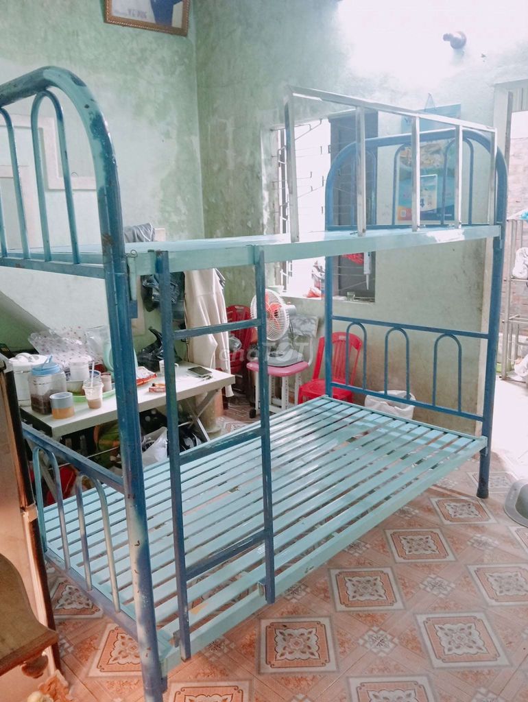Giường tầng sắt hiện đại. Mua bán Giường, chăn ga gối nệm tại Quận Cẩm Lệ Đà Nẵng được đăng bởi mai hình 1