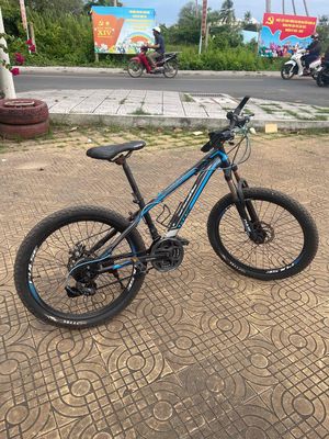 xe đạp cần bán. Mua bán Xe đạp tại Quận Bình Thuỷ Cần Thơ được đăng bởi Ken Sport