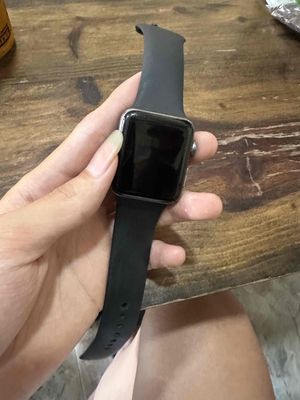 Apple Watch sr3 size 42 để lâu ko xài tới