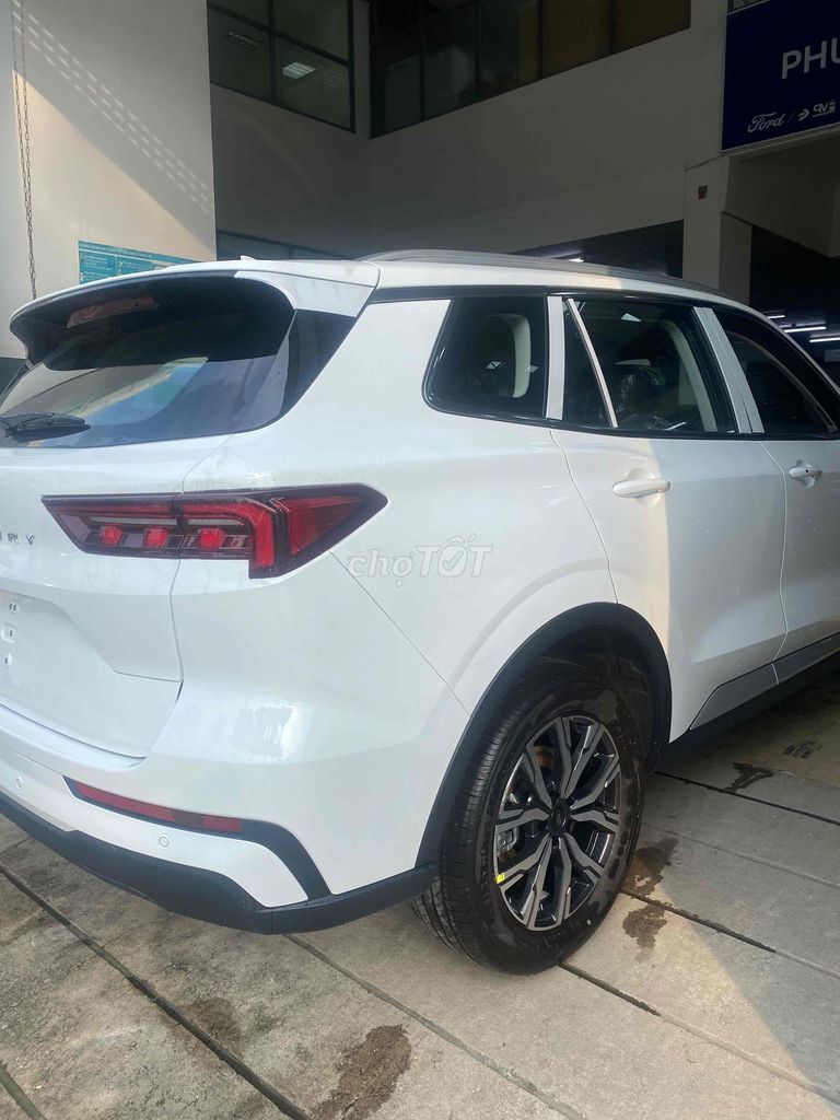 2025 Territory Trend Trắng bank 85%, lãi 7,6%. Mua bán Ô tô tại Thành phố Thủ Đức Tp Hồ Chí Minh được đăng bởi FORD THỦ ĐỨC TRẦN THẮNG  hình 8