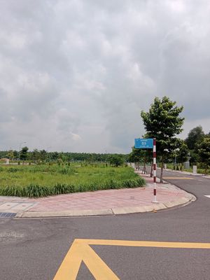 🔥 CHỦ NGỘP NGÂN HÀNG THANH TOÁN GẤP LÔ ĐẤT KDC – CHỈ 890 TRIỆU 🔥. Mua bán đất tại Thị xã Tân Uyên Bình Dương được đăng bởi Hà Lam