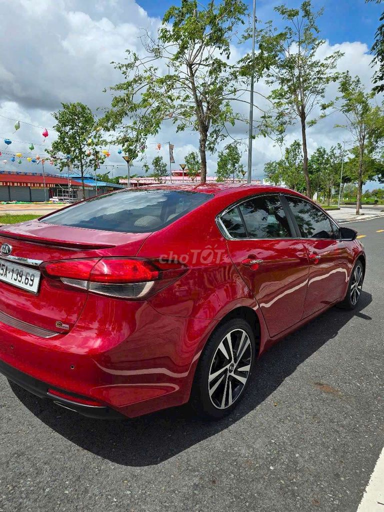 Kia Cerato 2018 1.6 AT Luxury. Mua bán Ô tô tại Thành phố Vị Thanh Hậu Giang được đăng bởi SALON Ô TÔ HƯNG HẬU GIANG hình 6