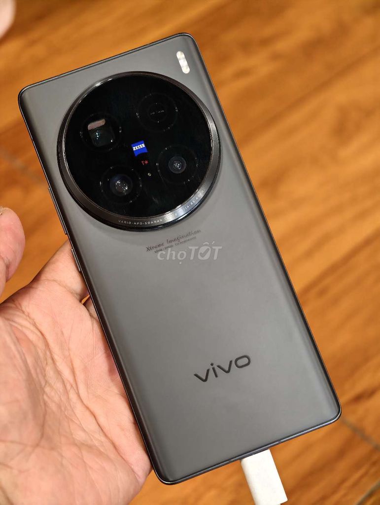 Vivo X100 Ultra Đen 16GB/512GB. Mua bán Điện thoại tại Quận Hai Bà Trưng Hà Nội được đăng bởi Huy Máy Tàu hình 1