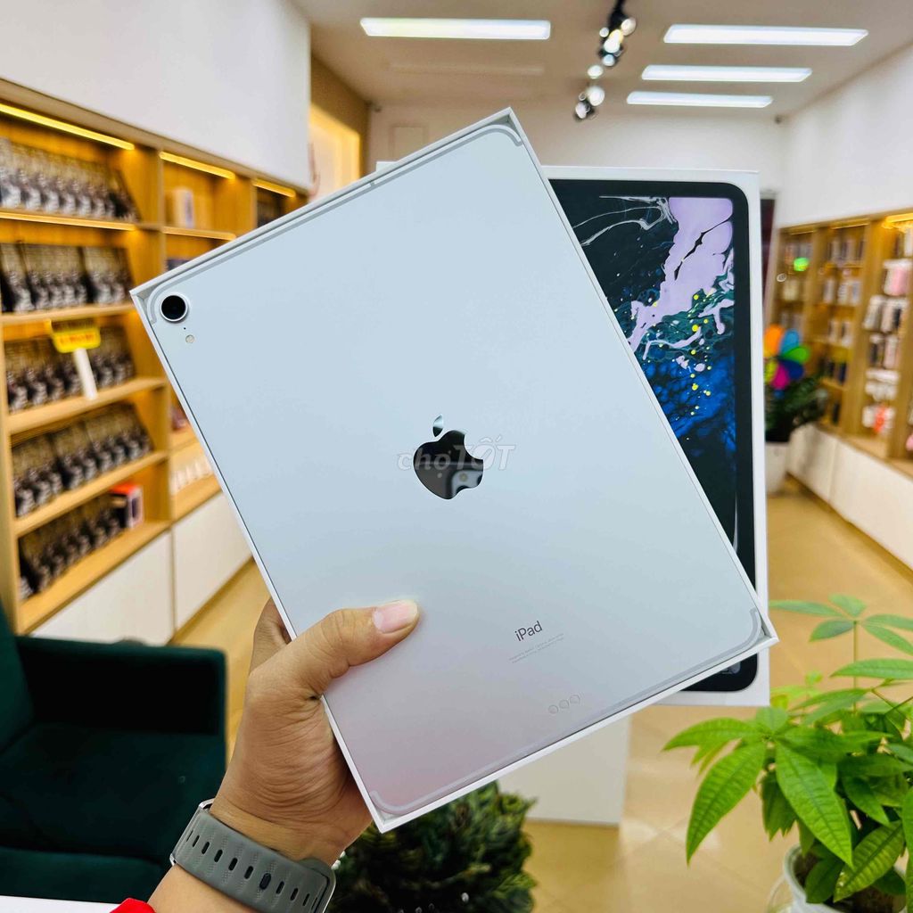 🍎iPad Pro 2018 64GB Bạc 11inch đẹp nguyên bản 99%👇